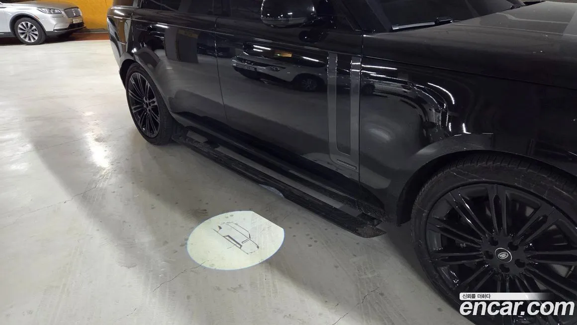 Land Rover Range Rover 2024 из KR, фото 10