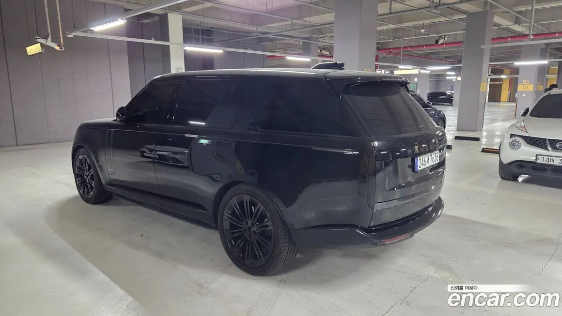 Land Rover Range Rover 2024 из KR, фото 2