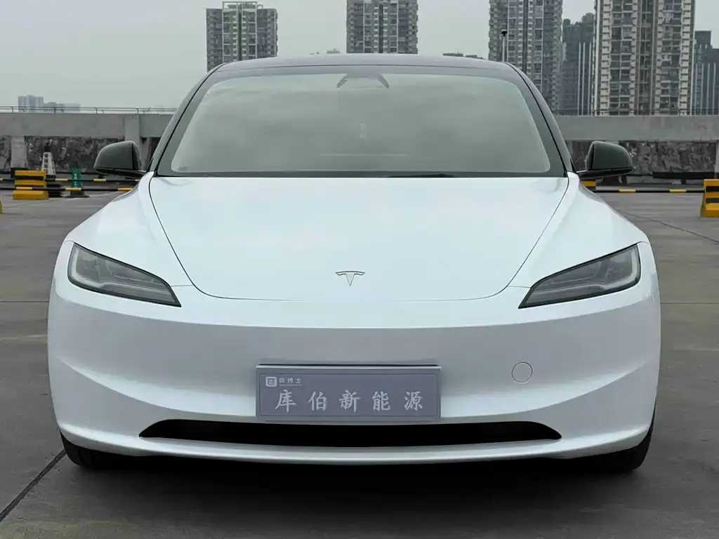Tesla Model 3 2024 из CN, фото 5