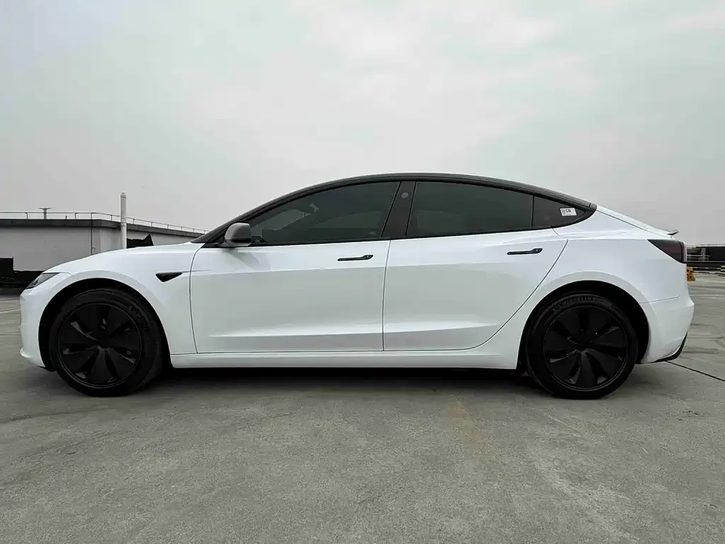 Tesla Model 3 2024 из CN, фото 10