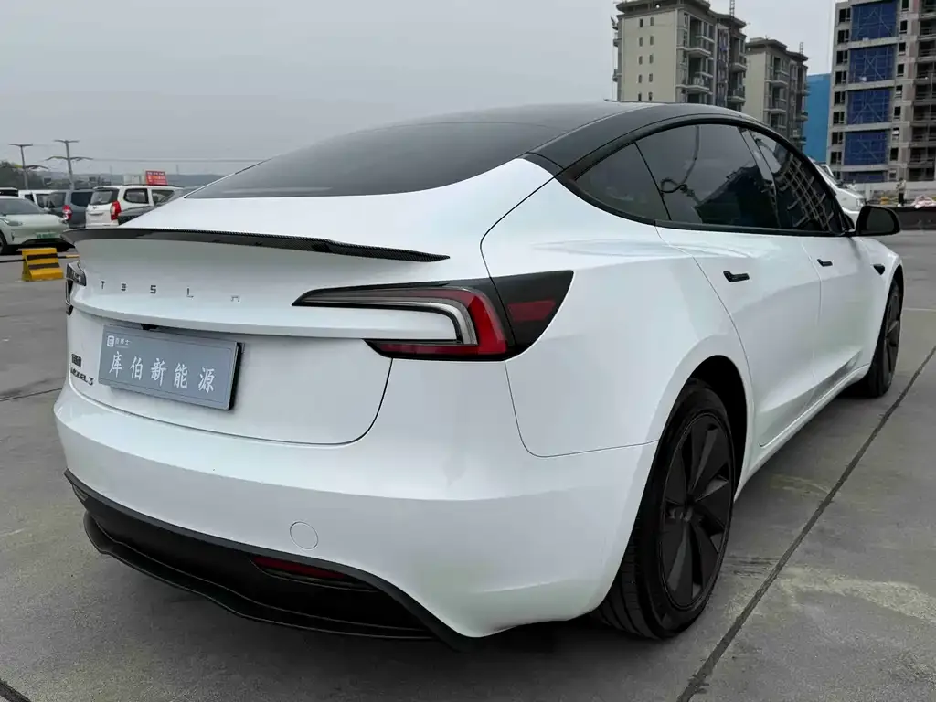 Tesla Model 3 2024 из CN, фото 9