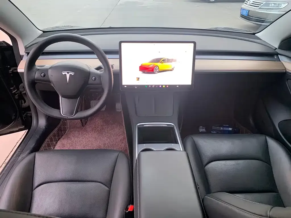 Tesla Model 3 2023 из CN, фото 2