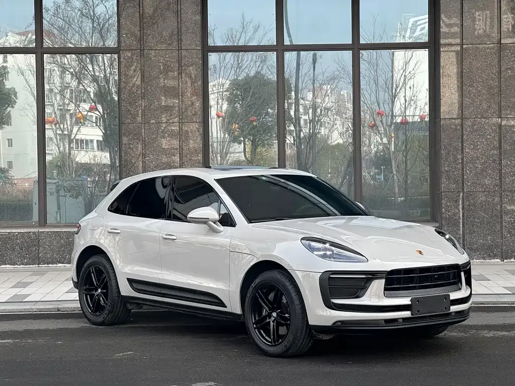 Porsche Macan — фото 10