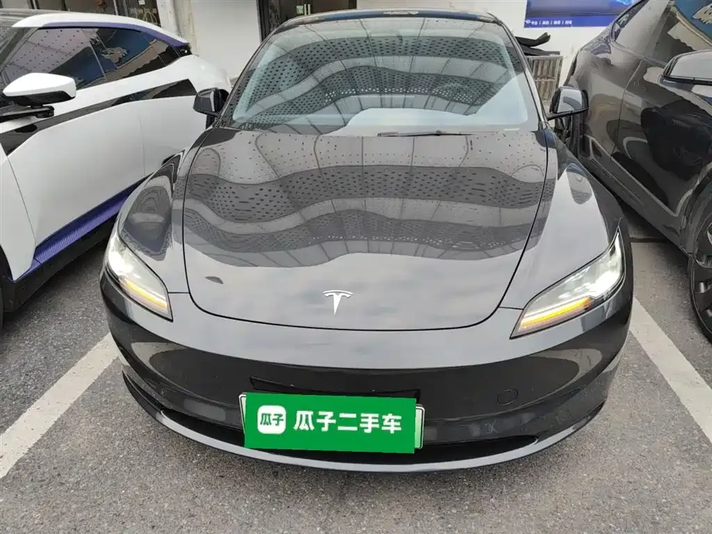Tesla Model 3 2024 из CN, фото 2