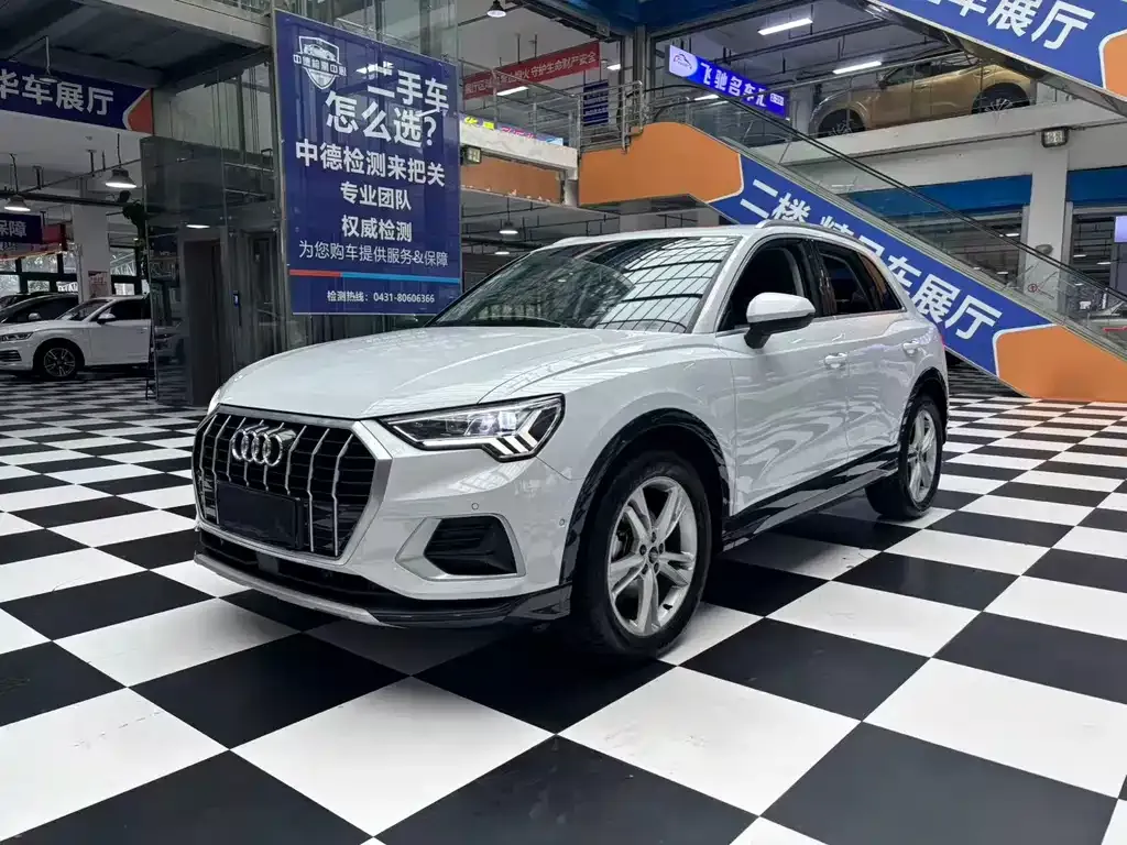 Audi Q3 2022 из CN, фото 1