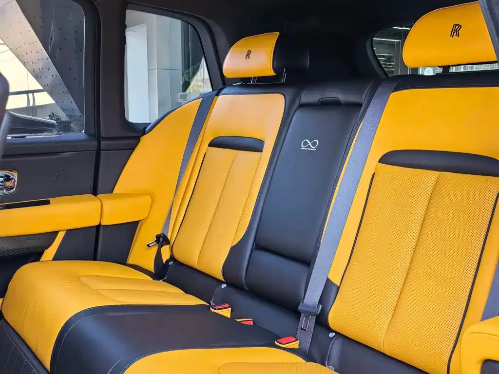 Rolls-Royce Cullinan 2022 из CN, фото 4