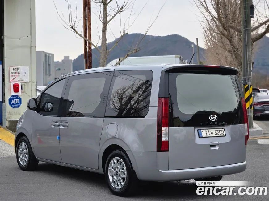 Hyundai Staria 2025 из KR, фото 8