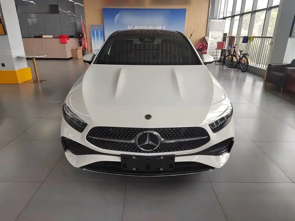 Mercedes-Benz A-Class 2023 из CN, фото 5