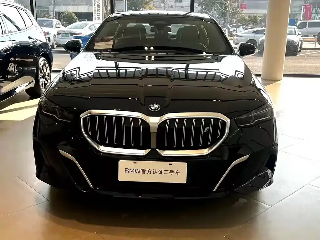 BMW i5 2025 из CN, фото 1