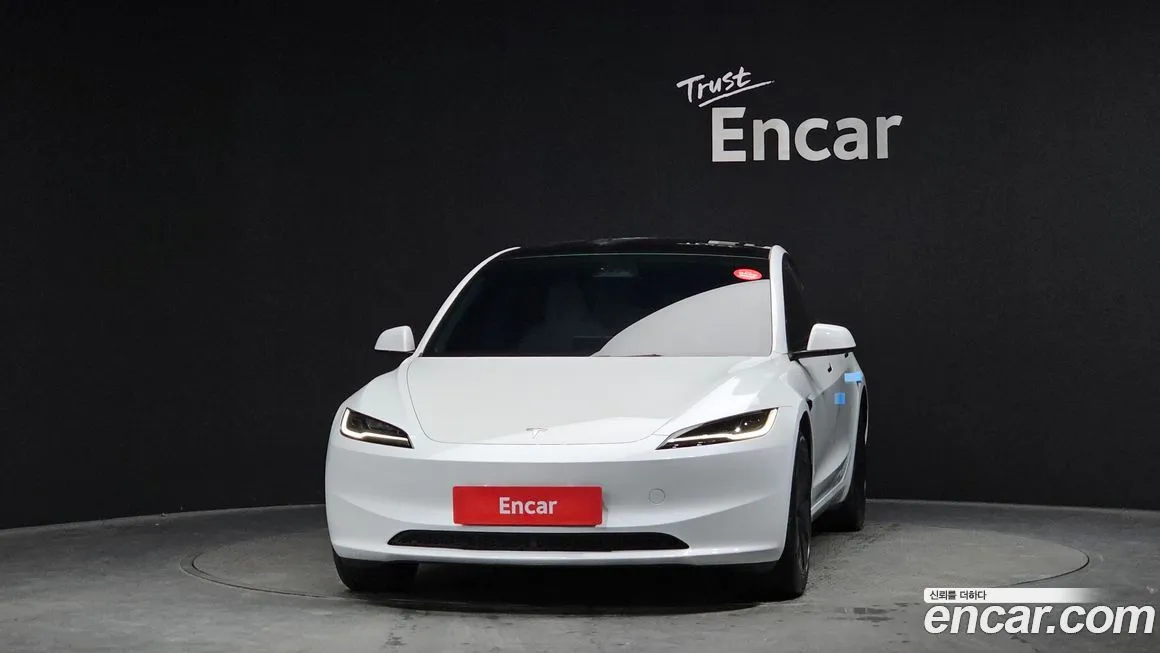 Tesla Model 3 2024 из KR, фото 5