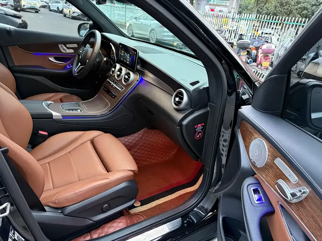 Mercedes-Benz GLC 2021 из CN, фото 3