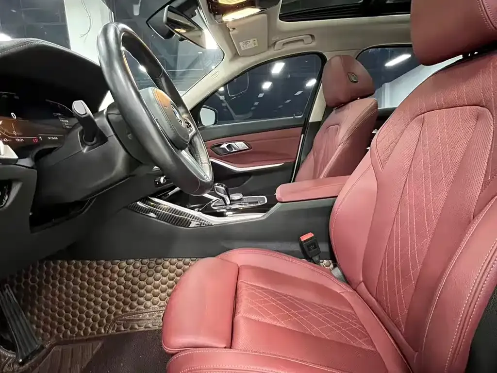 BMW 3 Series 2022 из CN, фото 10