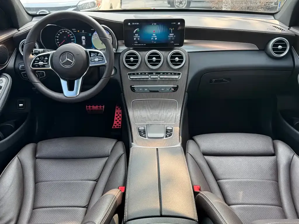 Mercedes-Benz GLC 2023 из CN, фото 2