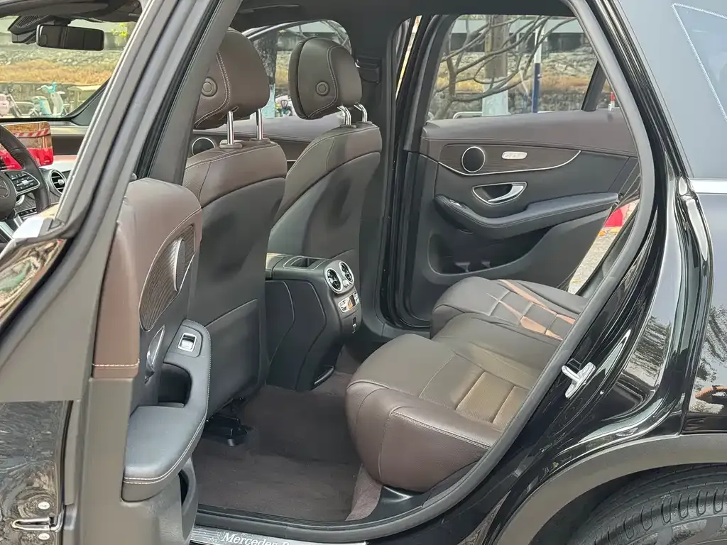 Mercedes-Benz GLC 2023 из CN, фото 10