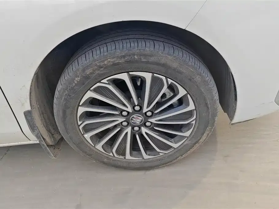 Buick GL8 Hybrid 2025 из CN, фото 2
