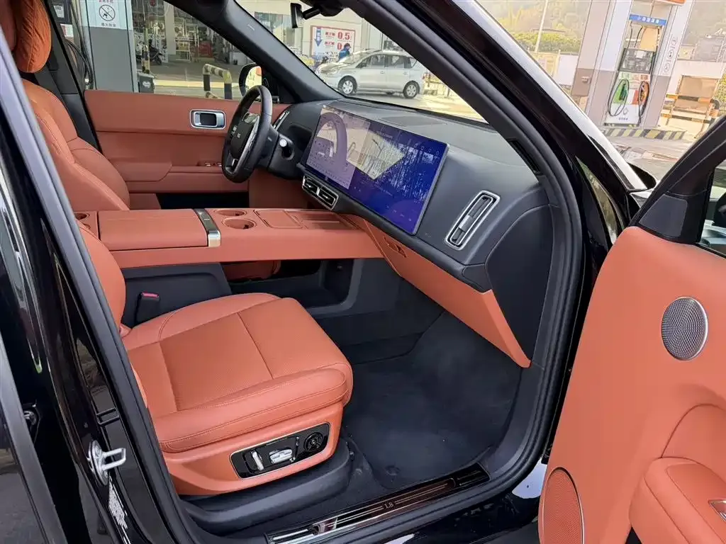 Li Auto L8 2025 из CN, фото 4