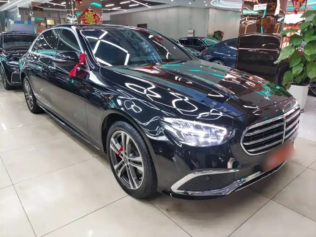 Mercedes-Benz E-Class 2023 из CN, фото 3