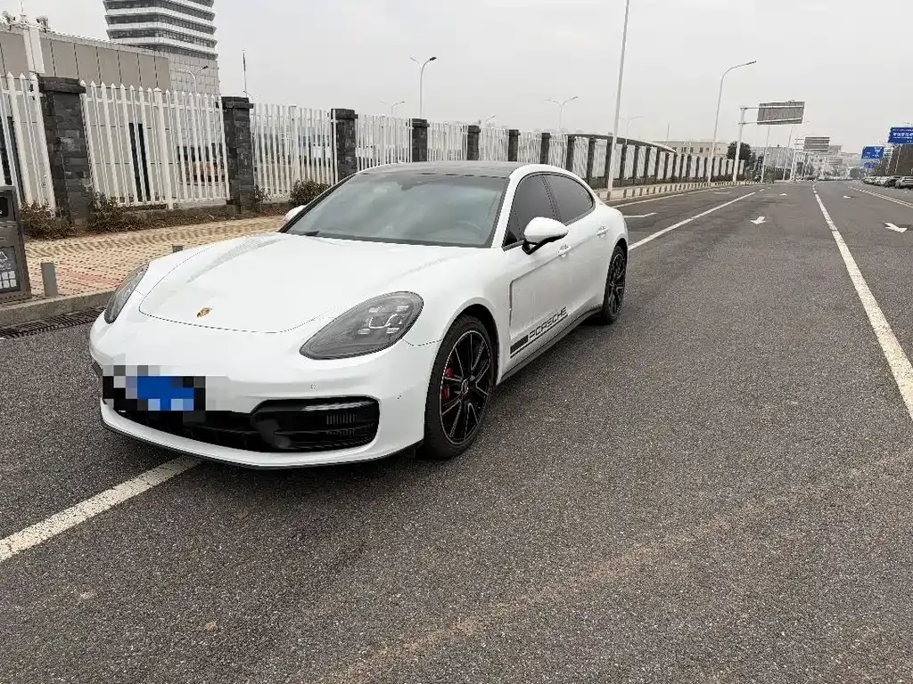 Porsche Panamera 2022 из CN, фото 1