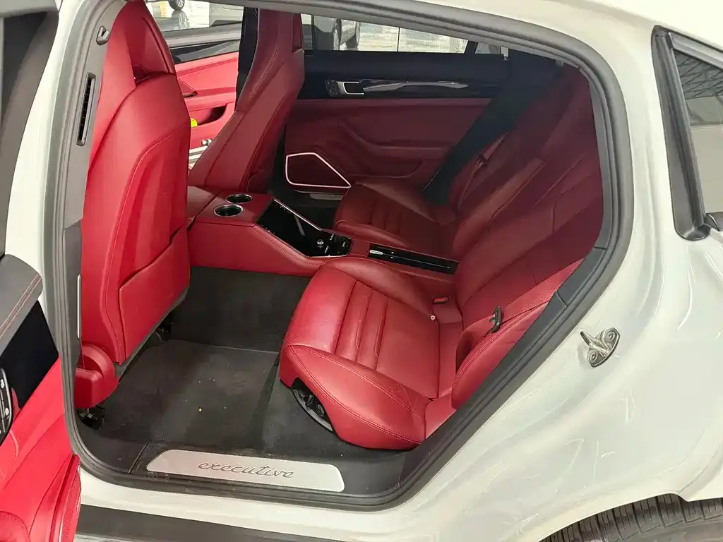 Porsche Panamera 2022 из CN, фото 4