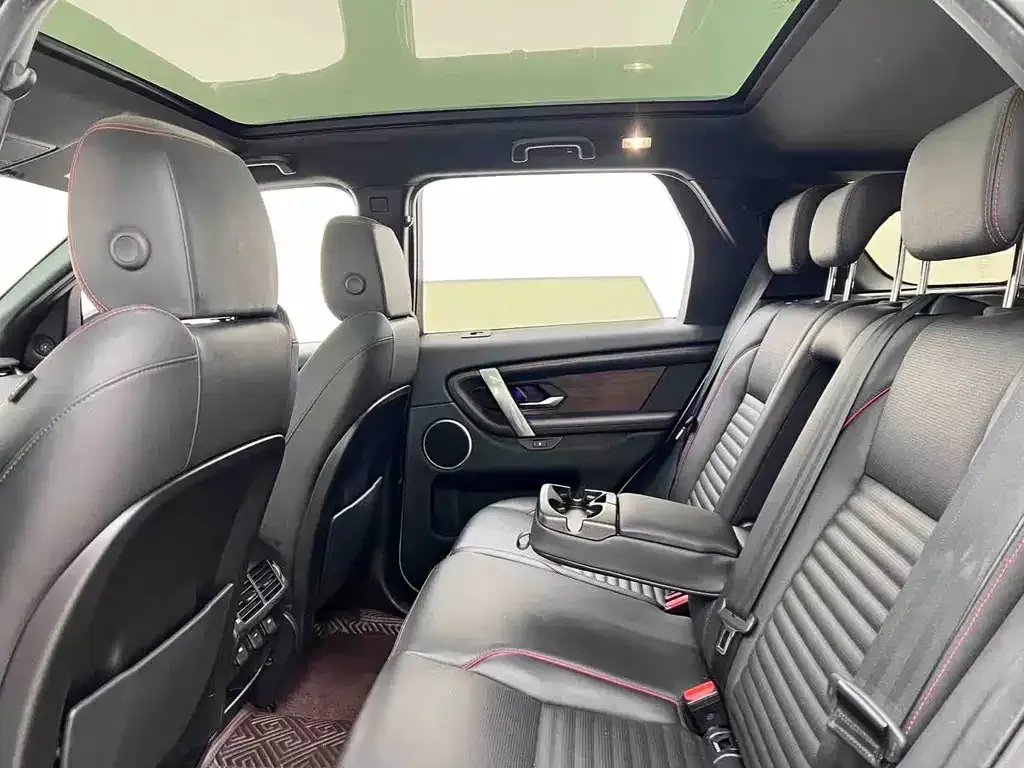 Land Rover Discovery Sport — фото 10