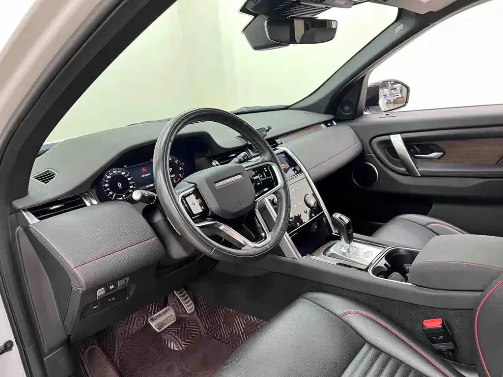 Land Rover Discovery Sport — фото 2