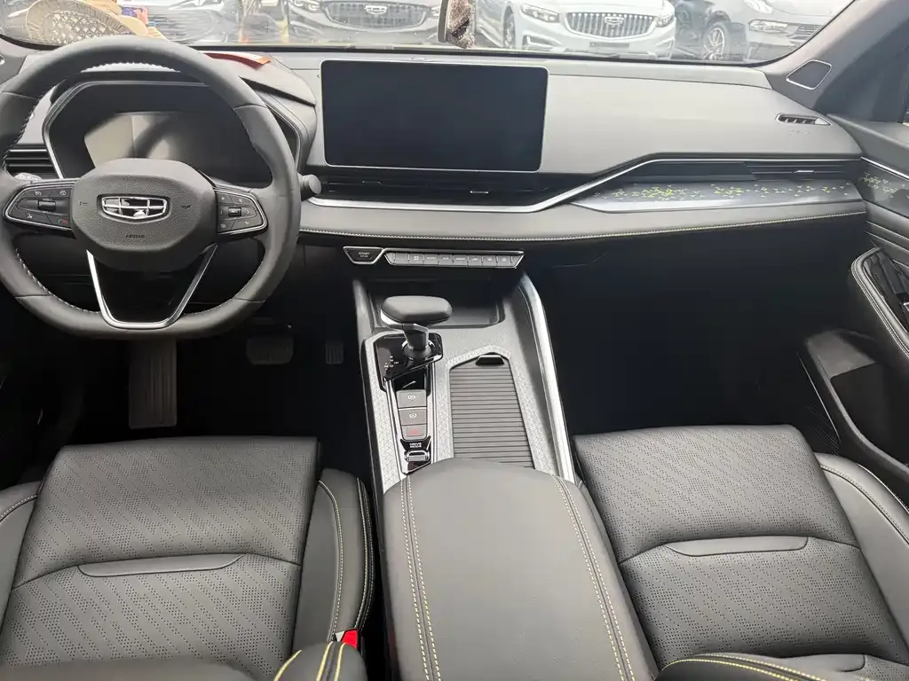 Geely Xingrui 2023 из CN, фото 10
