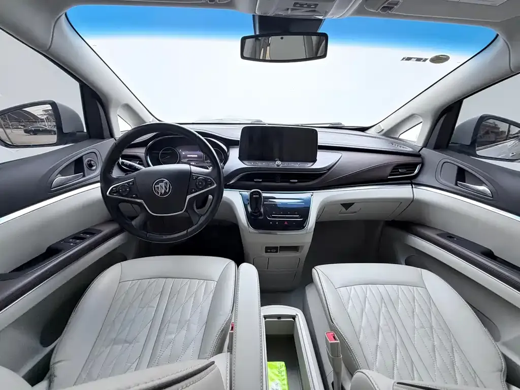 Buick GL8 2022 из CN, фото 9