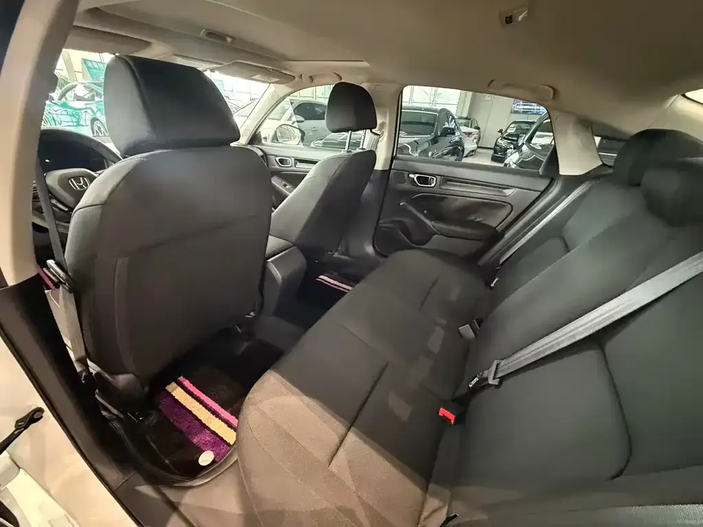 Honda Civic — фото 4
