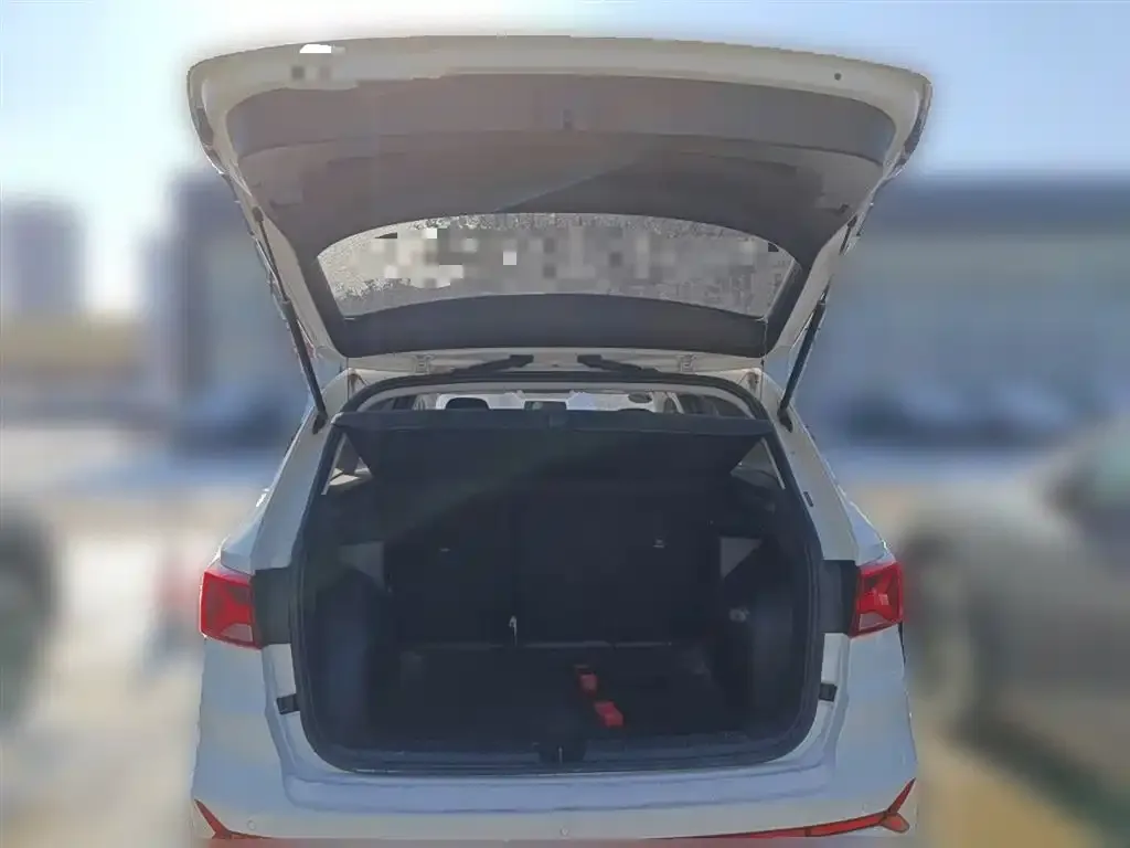Jetta VS7 2024 из CN, фото 3