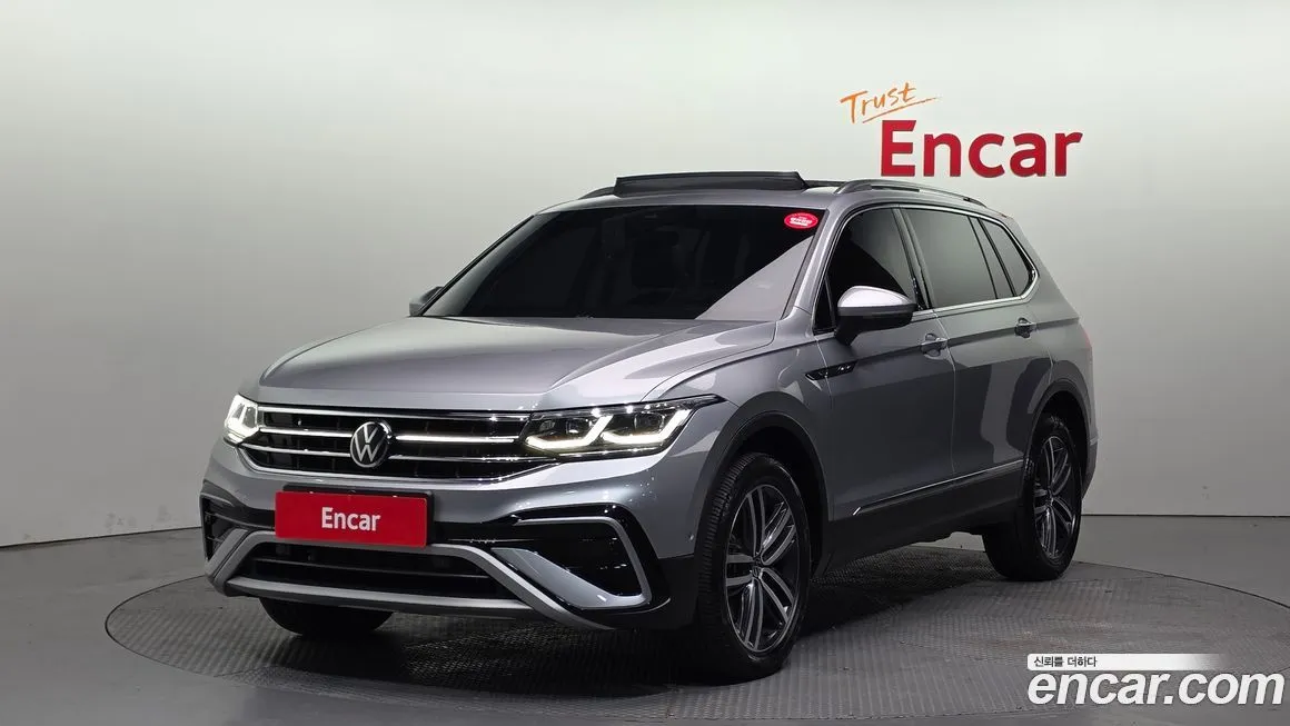 Volkswagen Tiguan — фото 1