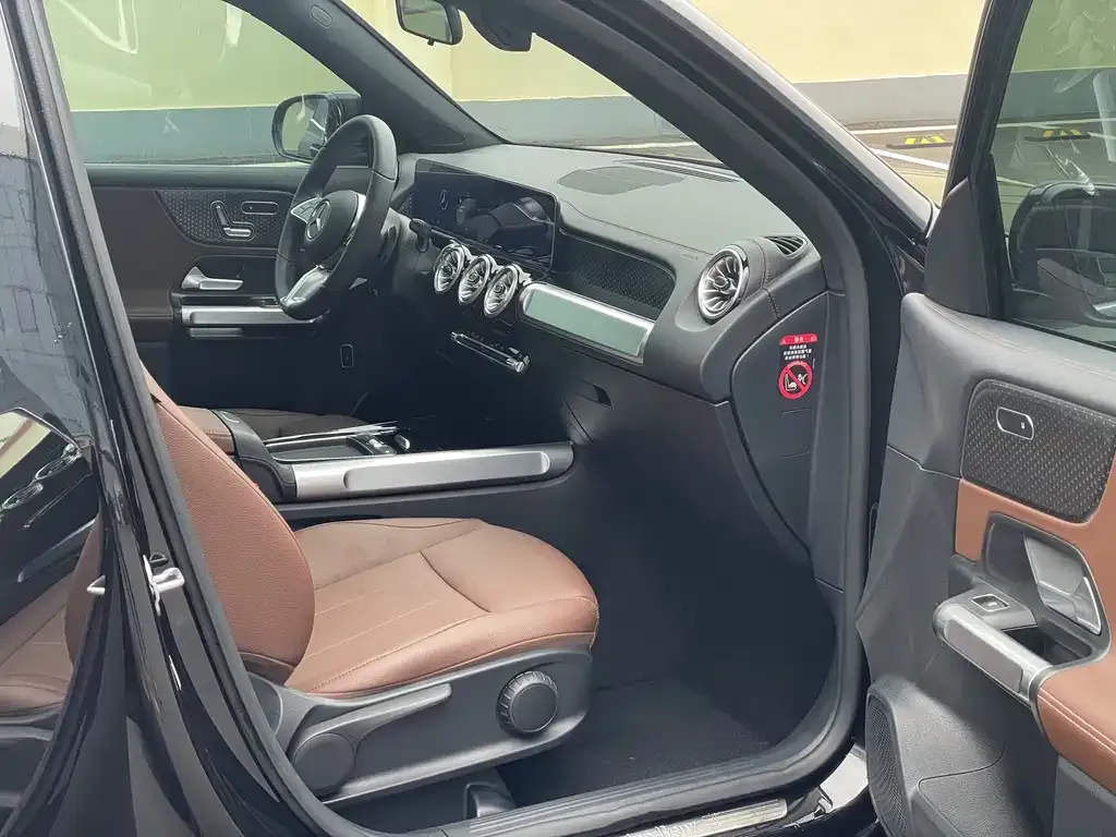 Mercedes-Benz GLB 2024 из CN, фото 3