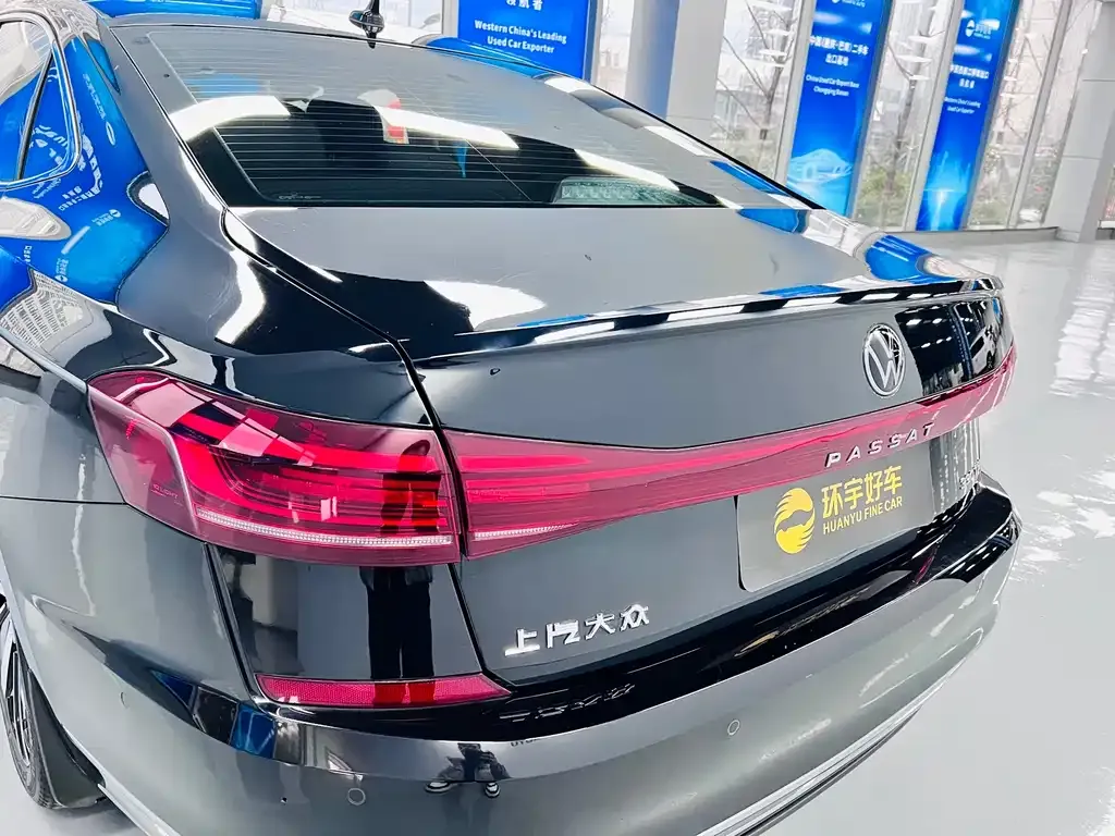 Volkswagen Passat 2023 из CN, фото 3