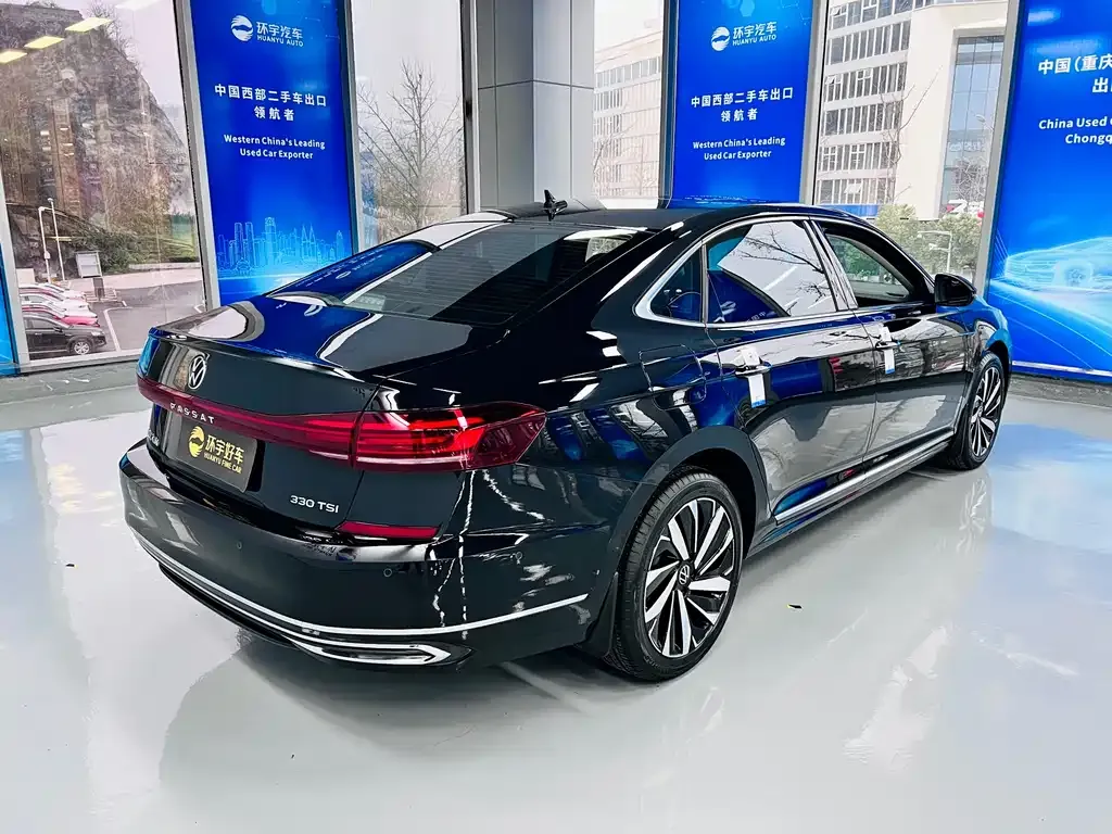 Volkswagen Passat 2023 из CN, фото 4