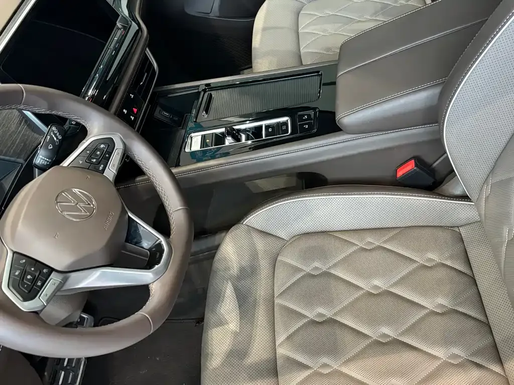 Volkswagen Viloran 2024 из CN, фото 10