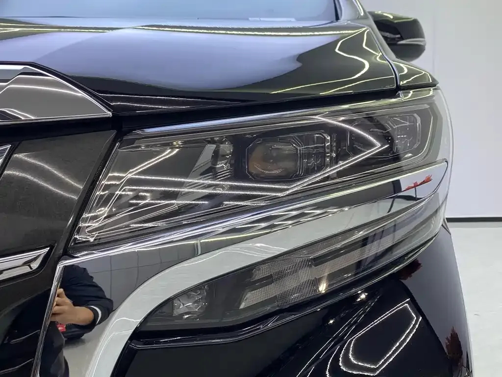 Toyota Alphard 2021 из CN, фото 7