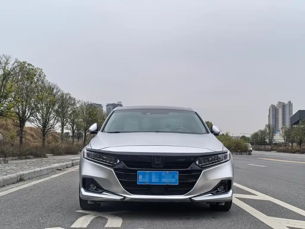 Honda Accord 2023 из CN, фото 9