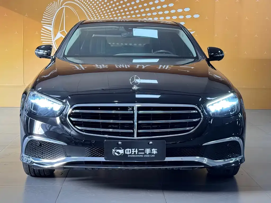 Mercedes-Benz E-Class 2023 из CN, фото 6