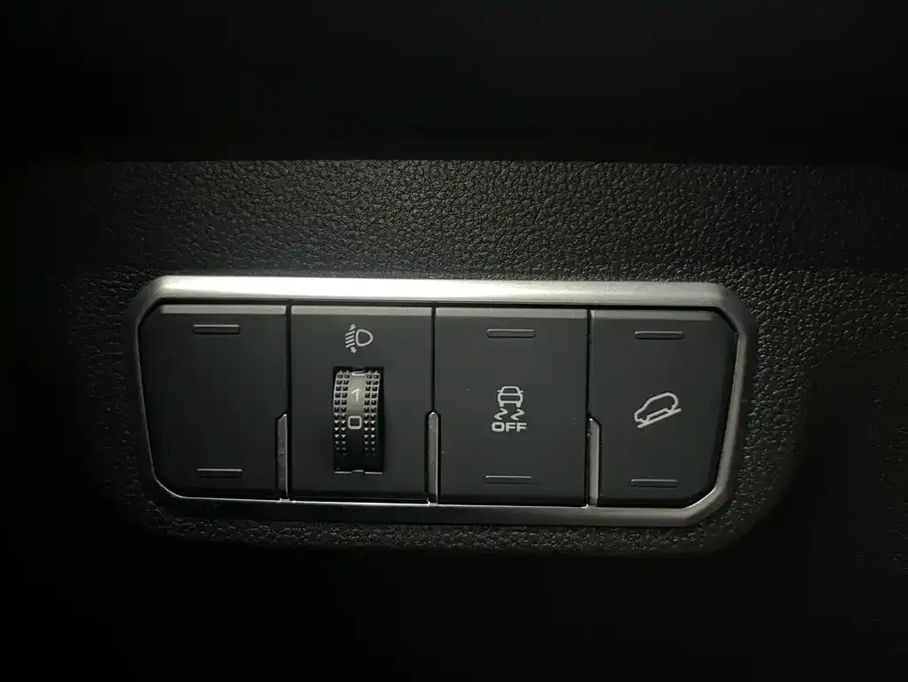 Haval M6 2022 из CN, фото 2