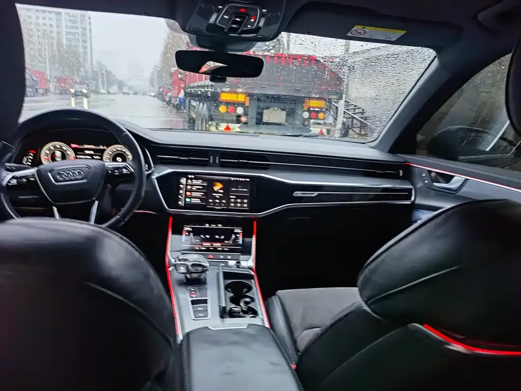 Audi A6L 2021 из CN, фото 4