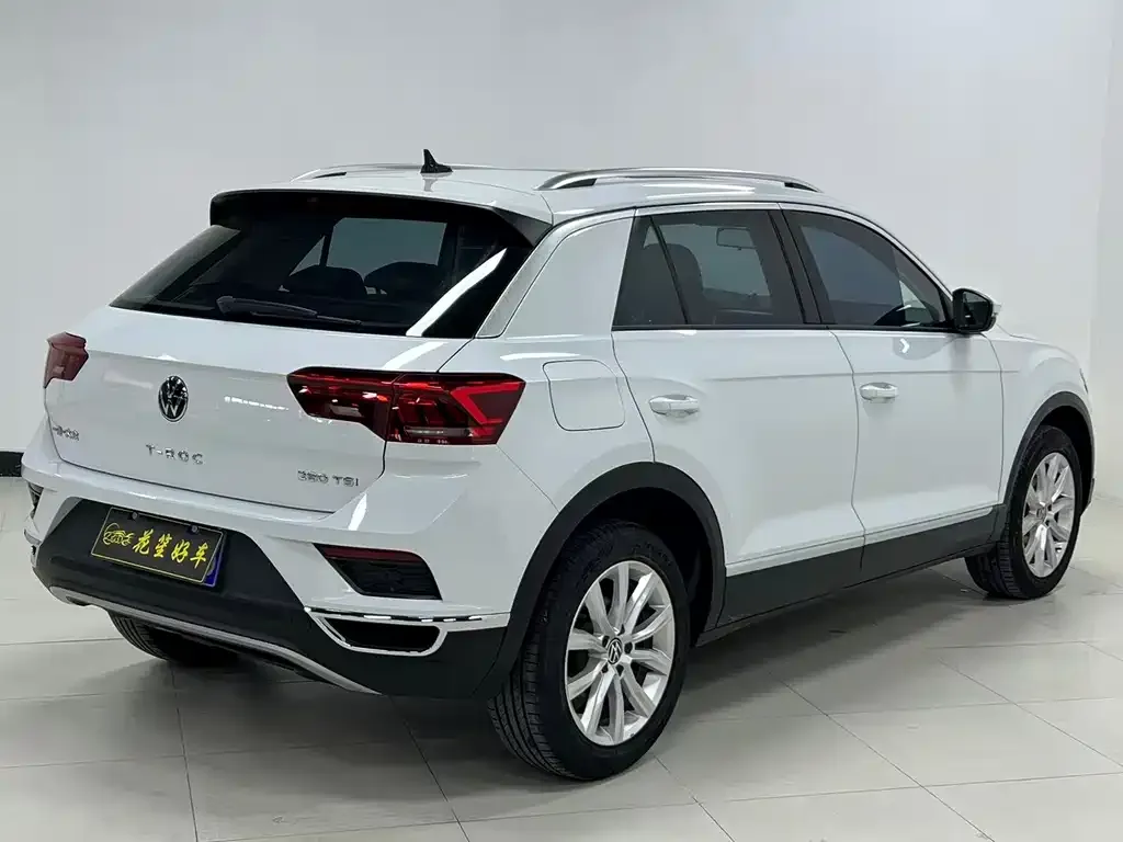 Volkswagen T-Roc 2023 из CN, фото 6