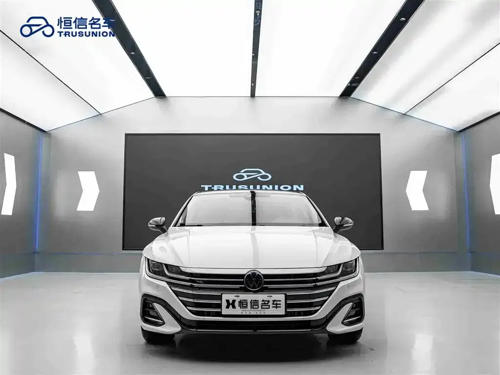 Volkswagen CC 2024 из CN, фото 3
