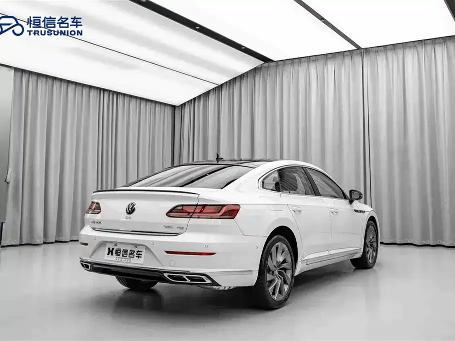 Volkswagen CC 2024 из CN, фото 5