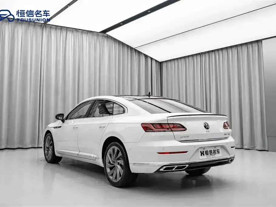 Volkswagen CC 2024 из CN, фото 7