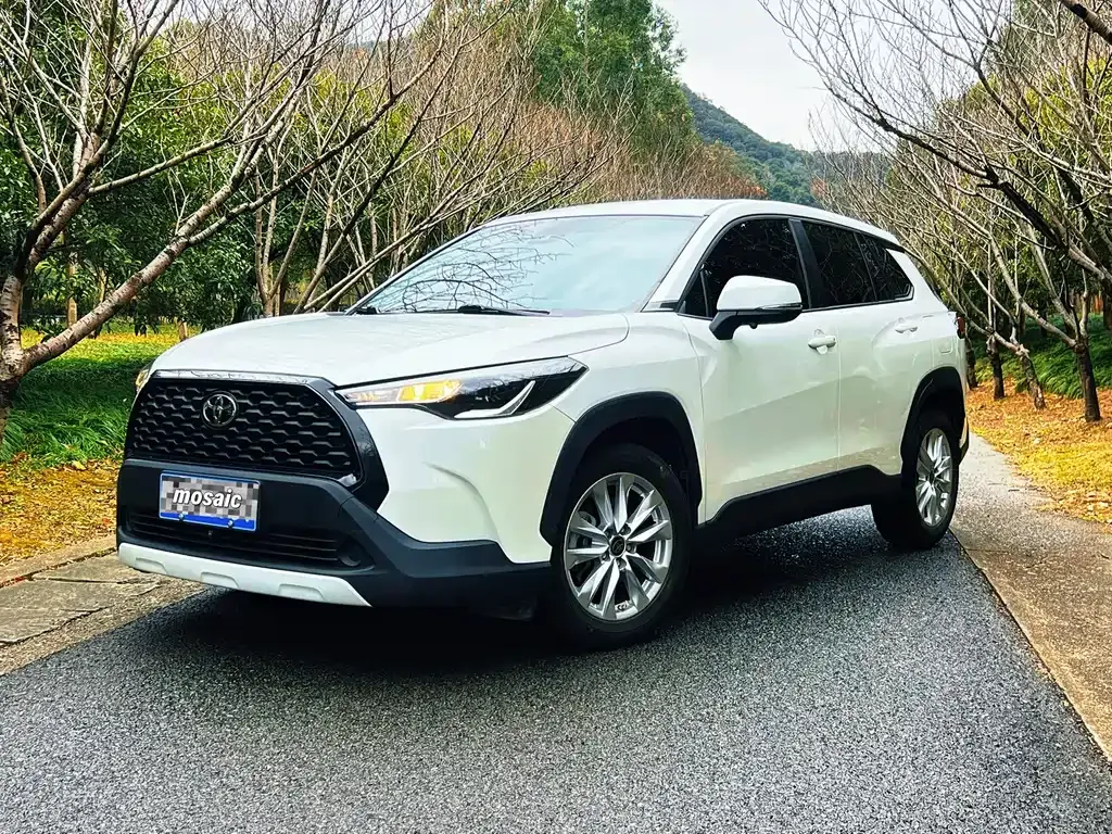 Toyota Corolla Cross 2022 из CN, фото 1
