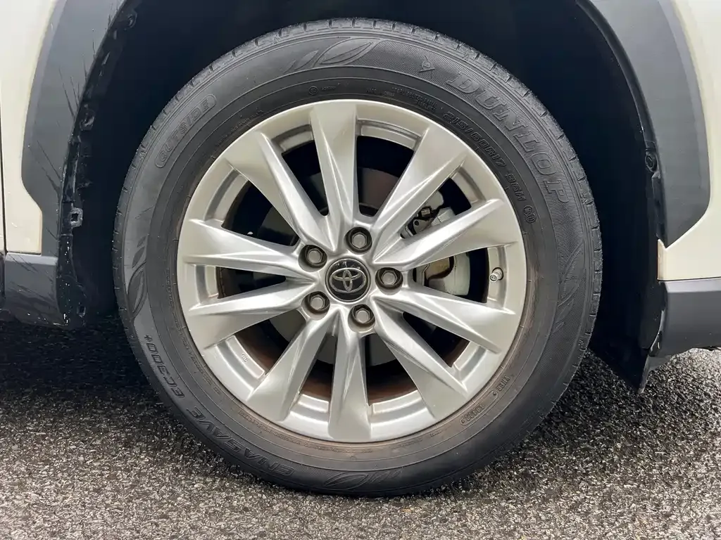 Toyota Corolla Cross 2022 из CN, фото 4