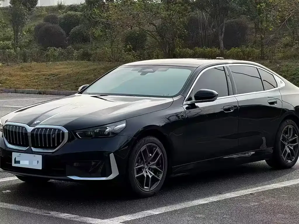 BMW i5 2025 из CN, фото 1