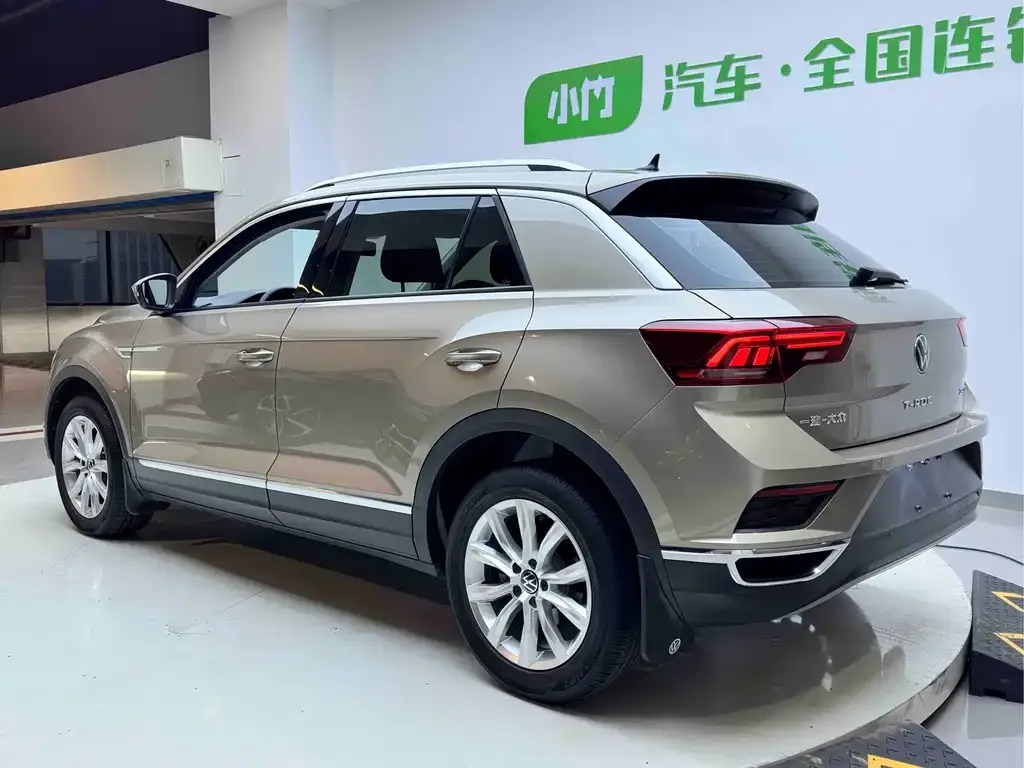Volkswagen T-Roc 2023 из CN, фото 6
