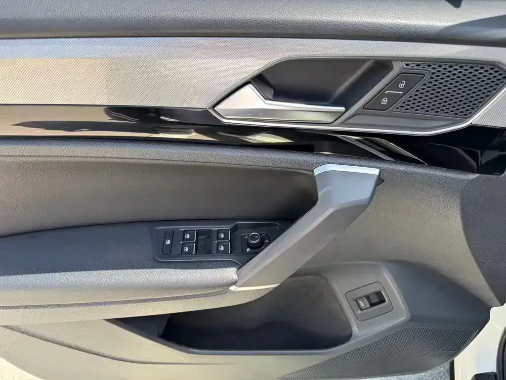 Volkswagen Tayron 2022 из CN, фото 7
