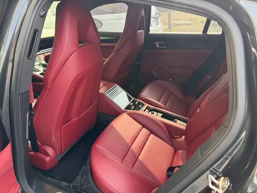 Porsche Panamera 2021 из CN, фото 2
