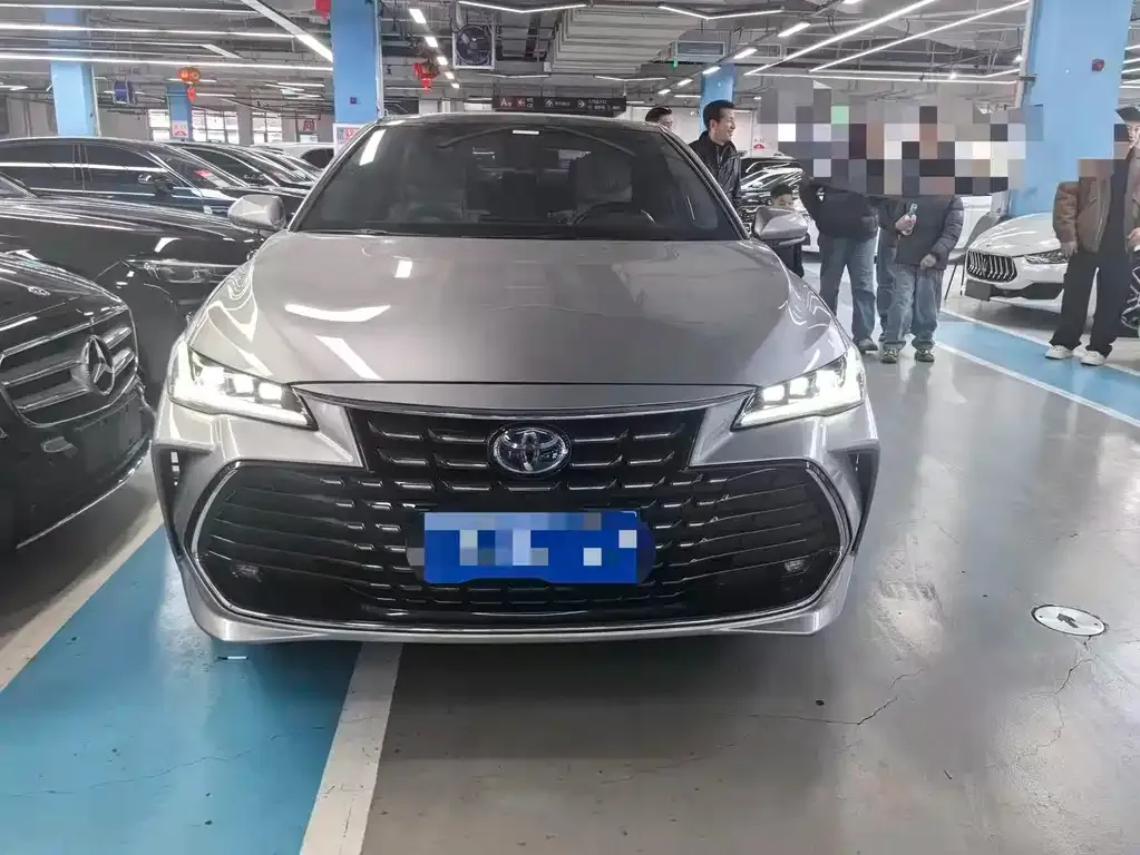 Toyota Avalon 2021 из CN, фото 1